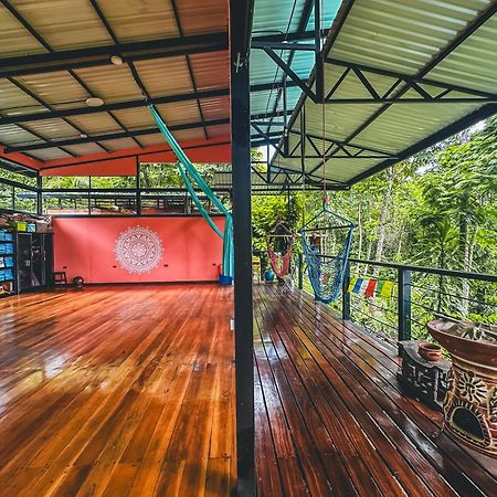 Selva Madre Eco-Sanctuary Aparthotel Cahuita Exterior foto