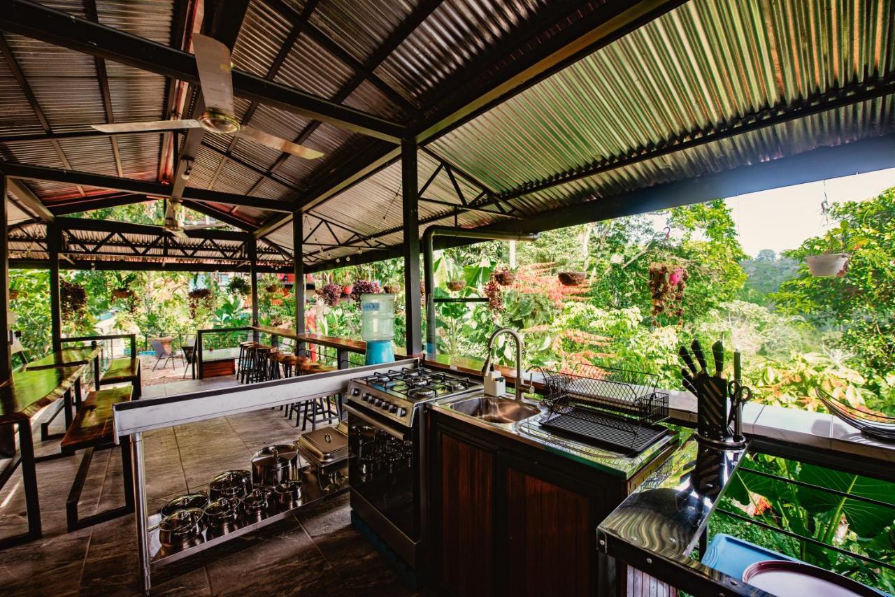 Selva Madre Eco-Sanctuary Aparthotel Cahuita Exterior foto