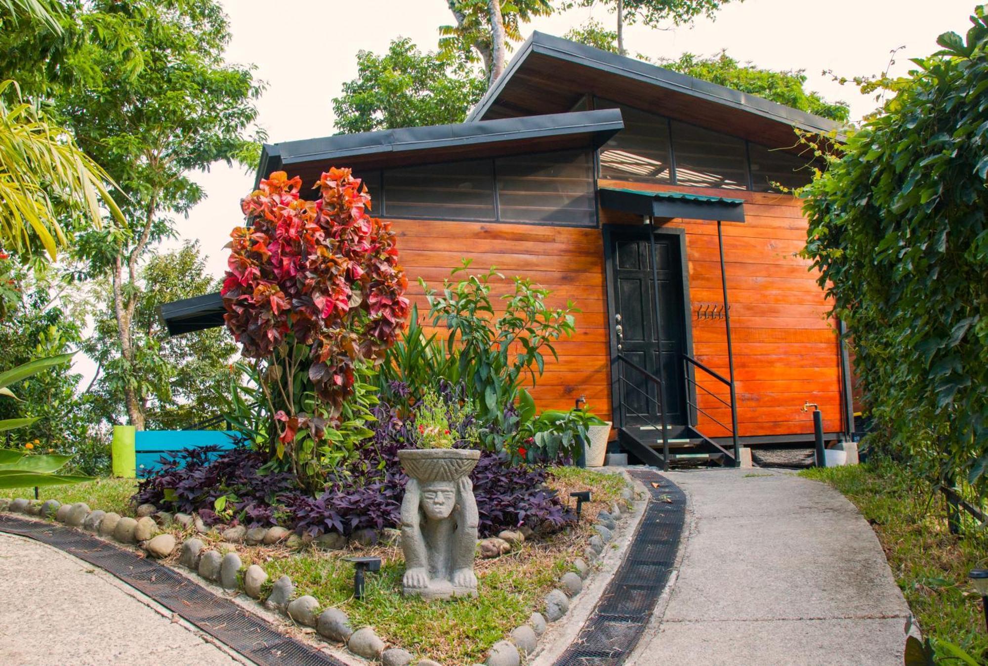 Selva Madre Eco-Sanctuary Aparthotel Cahuita Exterior foto