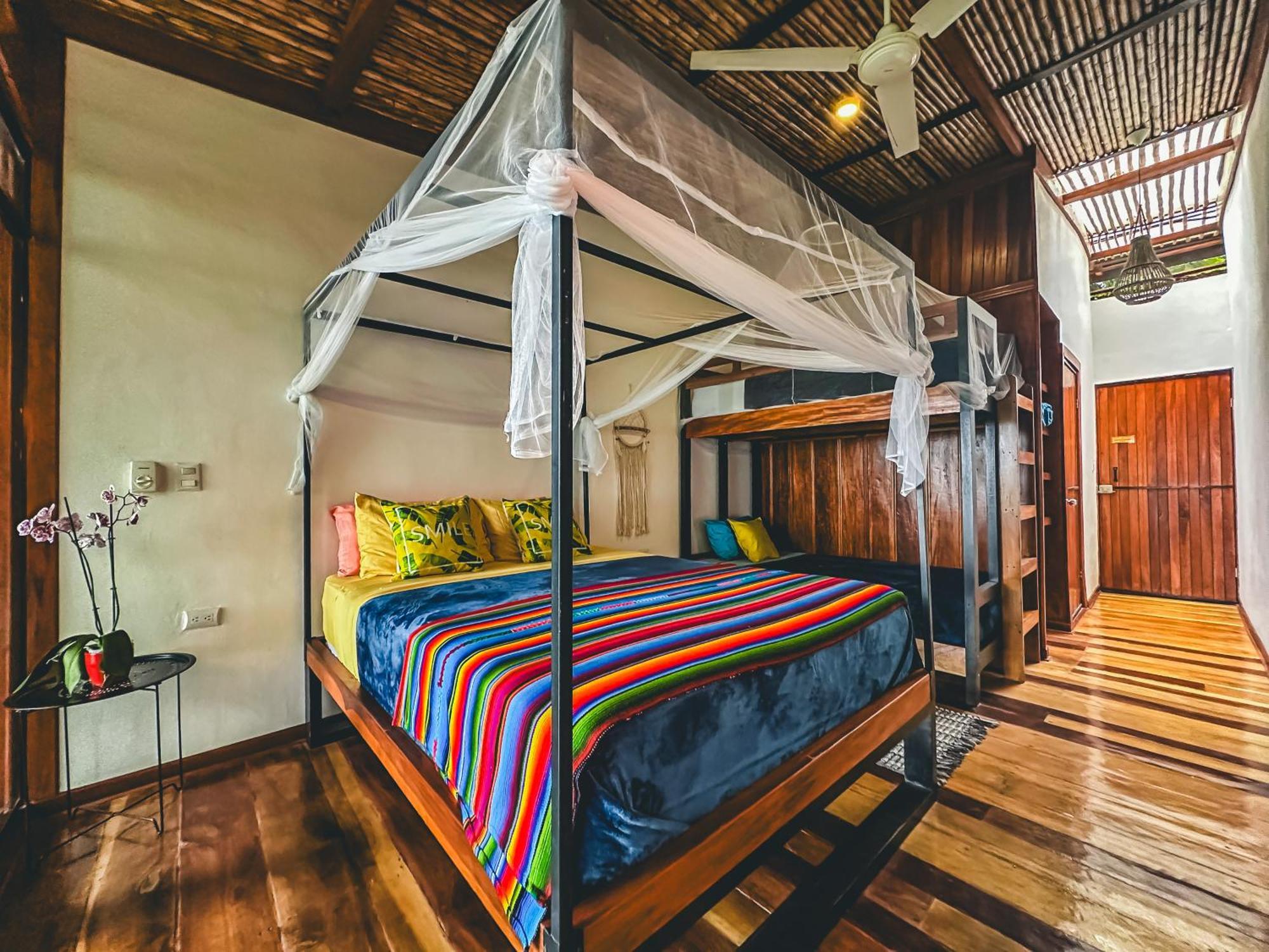 Selva Madre Eco-Sanctuary Aparthotel Cahuita Exterior foto