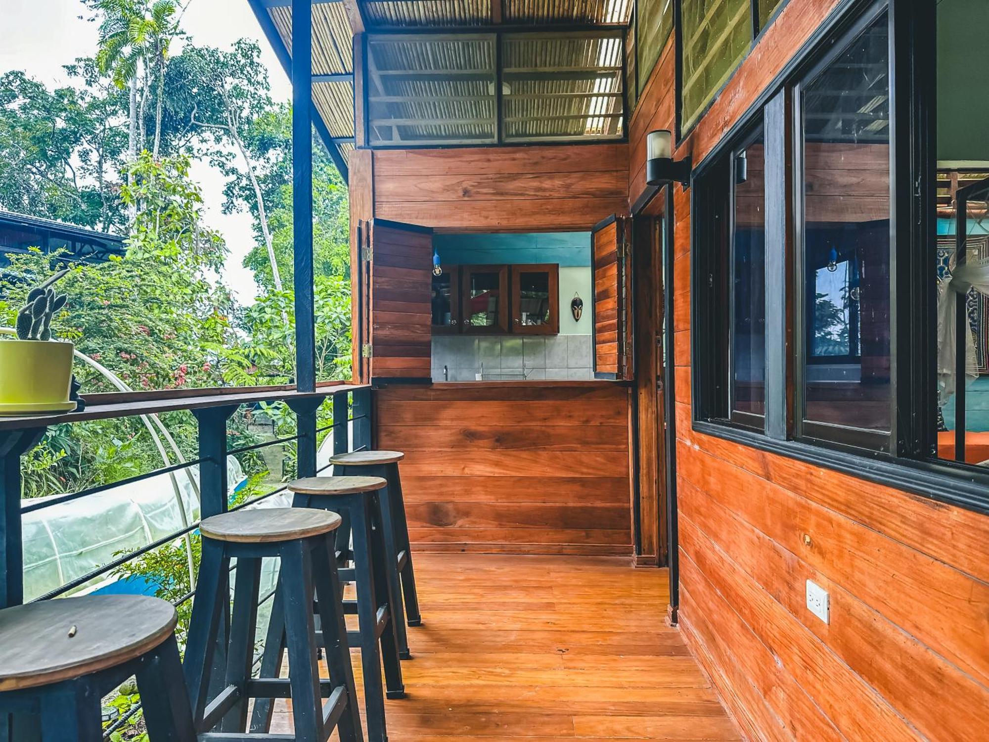 Selva Madre Eco-Sanctuary Aparthotel Cahuita Exterior foto